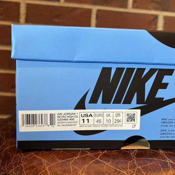 Nike Air Jordan 1 Retro OG High UNC Toe Men’s Size 11 - DZ5485-400 - Brand New main image 13